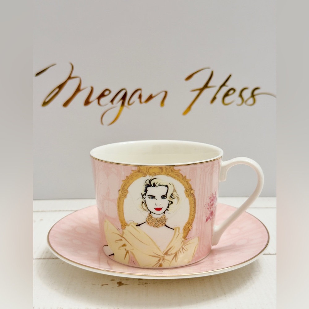 Grace Kelly Tea Cup Gift Set By Megan Hess - Picture 1 of 9
